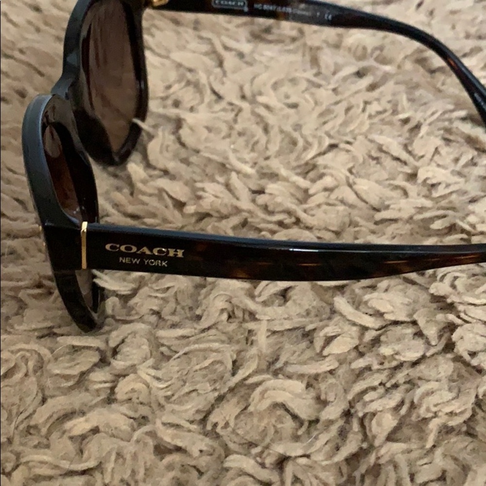 Coach Sunglasses - Picture 3 of 4